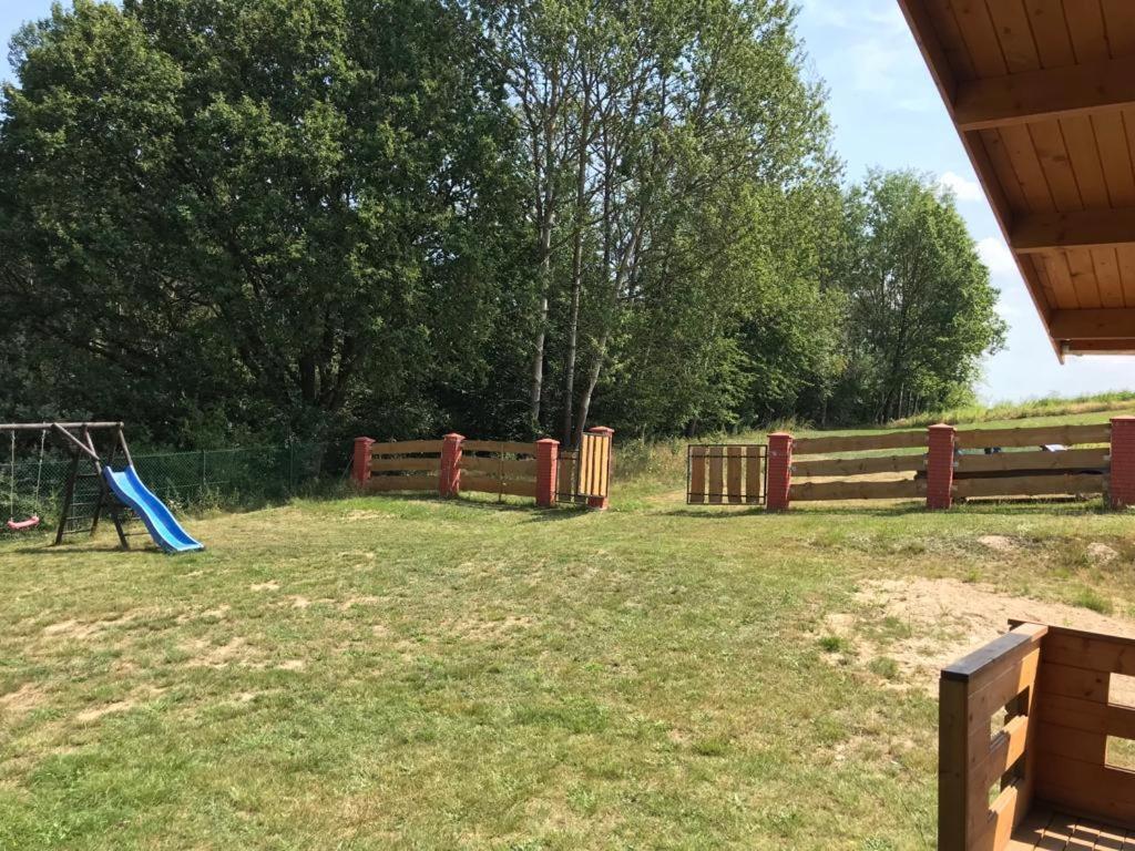 Lesny Zaulek Villa Łagów Exteriör bild